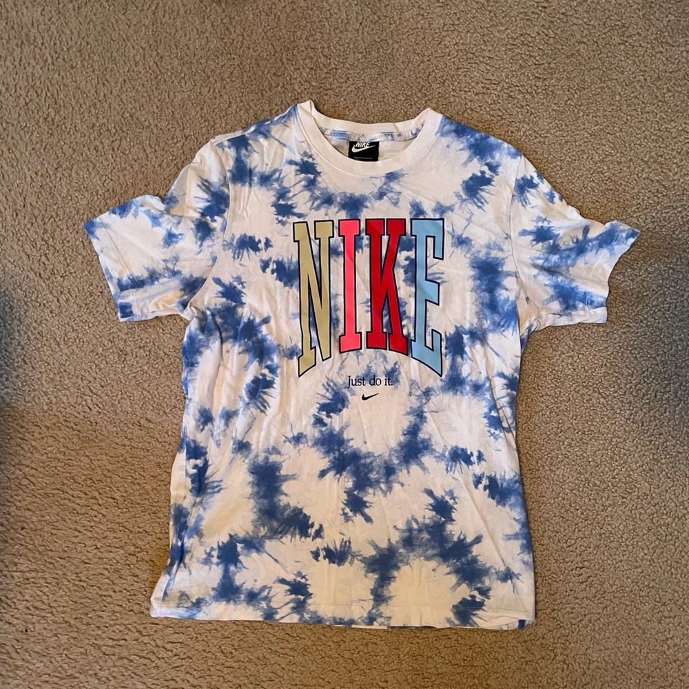 NIKE Tie-Dyed World Peace Shirt